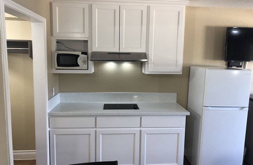 North Shore Hotel | Luxury Inn & Suites