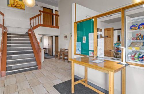 Cheyenne Apartment | Luxury Inn