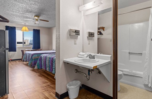 Cheyenne Hotel | Luxury Inn