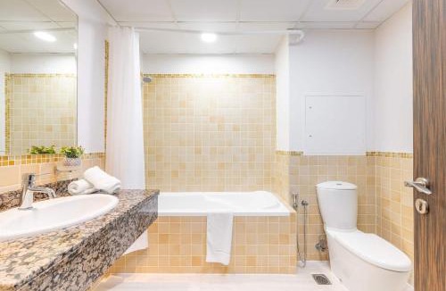 Jumeirah Beach Residence Apartment | Luxury JBR 2BR Shams Full Marina View Free 5 Star Beach Resorts Access