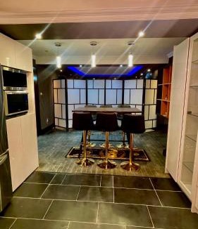 Richmond Hill House | Luxury KIA house B