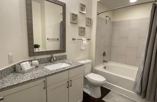 Charlotte Apartment | Luxury KING BED Oasis in Southend Charlotte- 3 miles from Uptown!