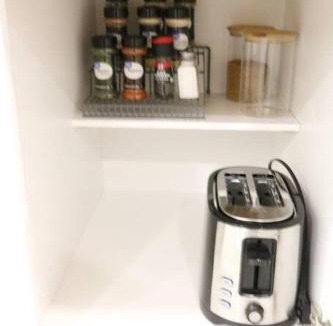 Schenectady Apartment | Luxury king bed parking & washer