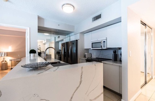 Sunny Isles Beach Condo | LUXURY KINGDAVID 2+Den/2E*KINGBED*BEST LOCATION