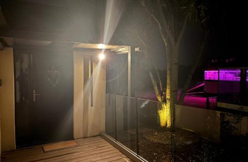 Vale of Glamorgan House | Luxury Lake Front Escape With Hot Tub