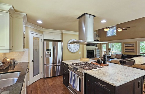 Dawsonville House | Luxury, lake front with private dock!