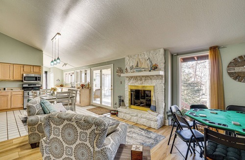 Osage Beach House | Luxury Lake Home, Amazing Views, Resort Amenities