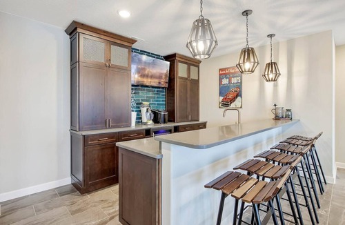 Osage Beach House | Luxury Lake House POOL OPEN APRIL 1ST! Pickleball!