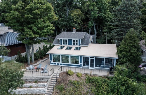West Olive House | Luxury Lake Michigan Beach Cottage | Private Beach Access & Stunning Views