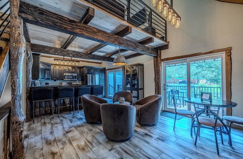 Lake Ozark House | Luxury Lake of the Ozarks Home with Private Dock