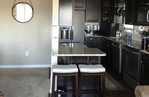 Ninety Six House | LUXURY lakefront 3 bedroom, 2 1/2 bath Townhome - LAKE GREENWOOD