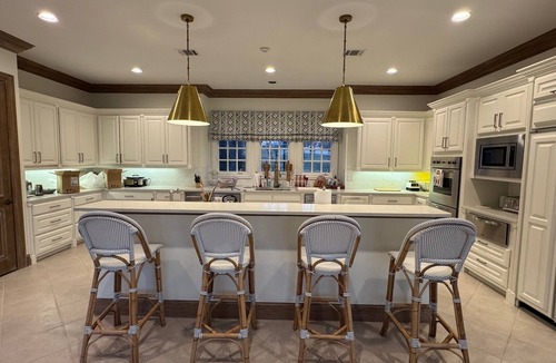 Malakoff House | Luxury Lakefront 6BR w/Heated Pool, Spa, Epic view