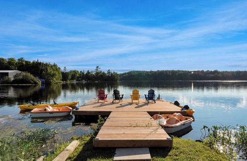 Faraday Cottage | Luxury Lakefront Cottage | Private Dock & Retreat