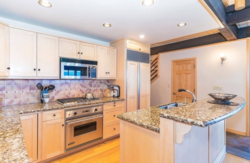 Brockway House | Luxury Lakefront Townhome with Year Round Hot Springs Heated Pool
