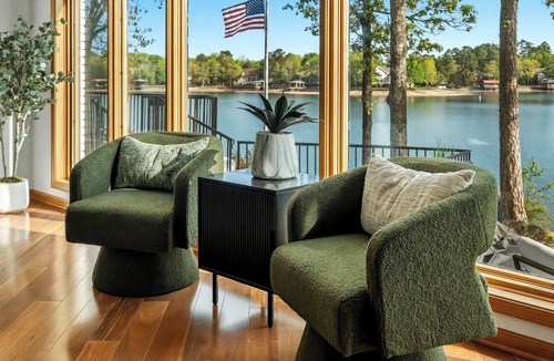 Hot Springs Village House | Luxury Lakehouse with 180° Lake Views