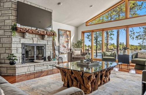 Hot Springs Village House | Luxury Lakehouse with 180° Lake Views