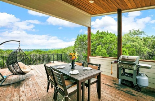 Point Venture House | Luxury Lakeview Home w/Pool & Beach Access! - Not Active