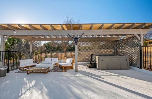Highland Lake Estates House | Luxury Lakeview Retreat - Pool - Hot Tub - Firepit