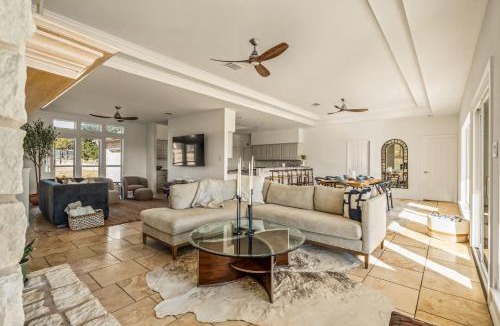 Highland Lake Estates House | Luxury Lakeview Retreat - Pool - Hot Tub - Firepit