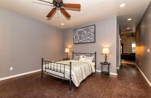 Lawton House | Luxury Lawton Guesthouse on Lake