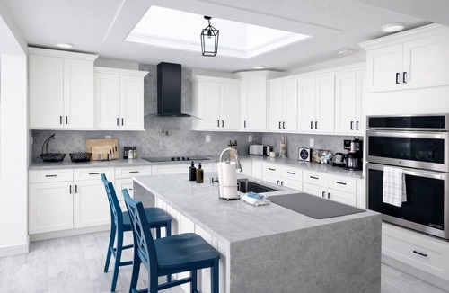 Saint Armands Key House | Luxury Lido Key Getaway with heated saltwater pool on St Armand's Circle