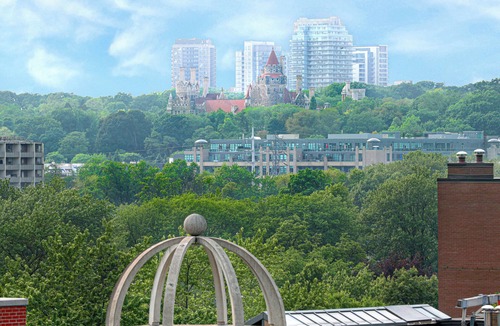 Midtown Toronto Apartment | Luxury Living in Yorkville Toronto