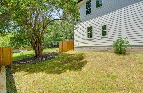 Rosewood House | Luxury Living Minutes From Downtown!