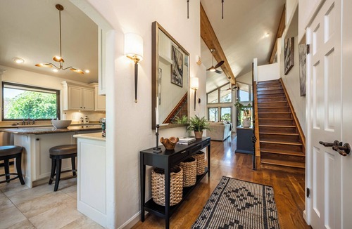 Kissing Camels House | Luxury Living in Kissing Camels