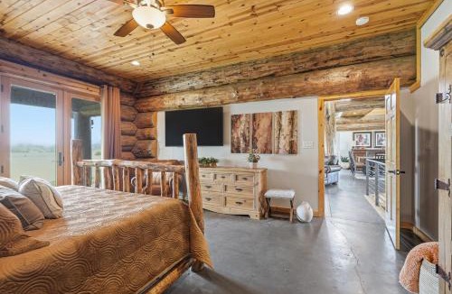 Greenwood House | Luxury Lodge l Guest House l Sleeps 14 l World Cup