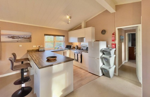 Molleston Apartment | Luxury lodge situated on a tranquil holiday park