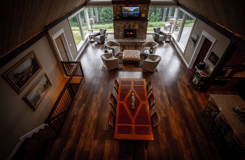 Winona Cabin | Luxury Lodge with Ride-In-Ride-Out Location - WiFi - Sweeping Mountain Views
