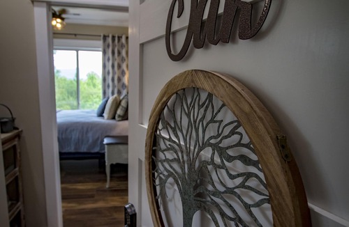 Winona Cabin | Luxury Lodge with Ride-In-Ride-Out Location - WiFi - Sweeping Mountain Views