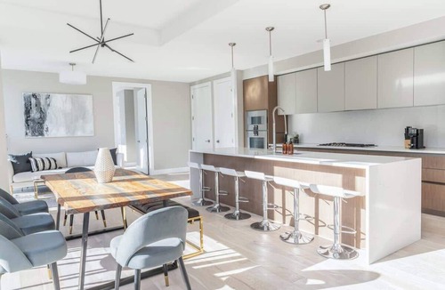 Near North Side Apartment | Luxury Loft Collection COMBO 01/03 | Terrace
