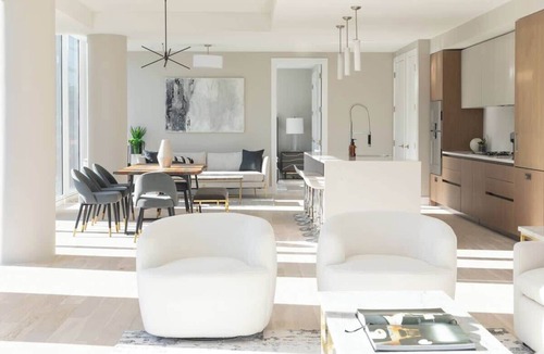 Near North Side Apartment | Luxury Loft Collection COMBO 01/03 | Terrace