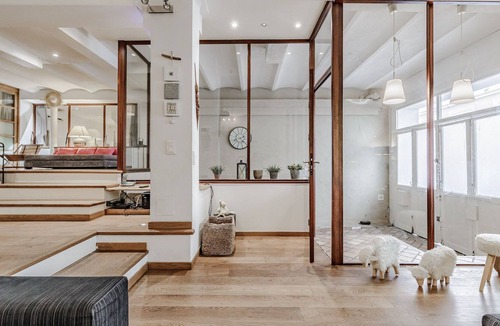 Carnot Apartment | Luxury Loft