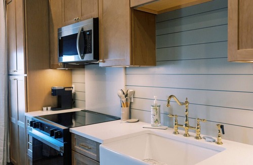 Jacksonville Apartment | Luxury Loft on Jacksonville’s Historic Square