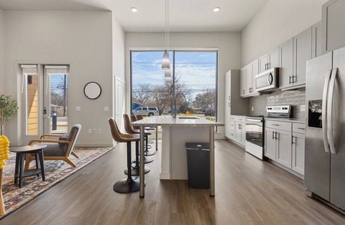 Windsor Park Apartment | Luxury Loft Style Apartment