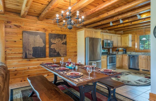 Lake Lure Cabin | Luxury Log Cabin with spectacular mountain views!