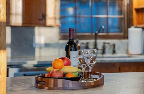 Skyland Cabin | Luxury LogCabin Near Biltmore & Downtown Asheville