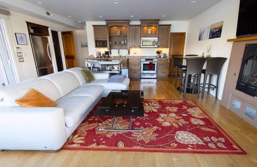 Union House | Luxury Lookout