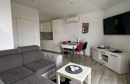 Liganj Apartment | Luxury Lovran Apartments With Swimming Pool
