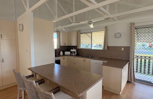 Lucinda House | Luxury @ Lucinda