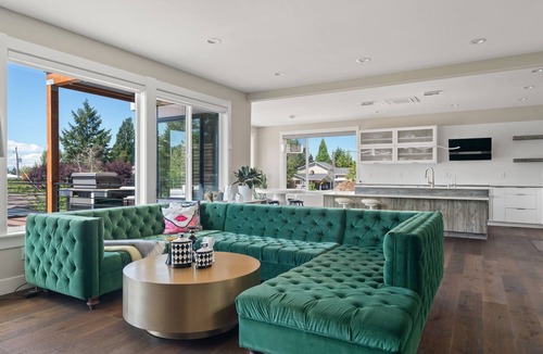 White Center House | Luxury mansion in West Seattle.