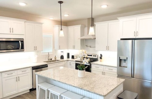 Augusta House | Luxury Medical District Home, EV Charger, Gated #5