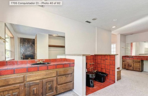Granite Bay House | Luxury Mediterranean style - Large, Safe, Quiet, Family-Friendly