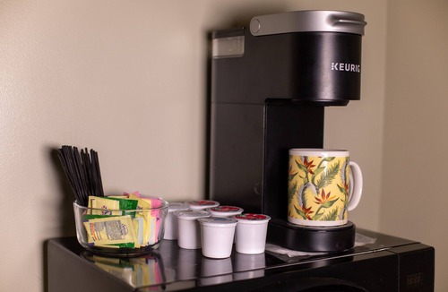 Kihei House | Luxury Meets Affordability! Permit Number: BBKM20150003