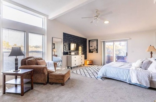 Valley Center House | Luxury Meets Tranquility Fire Pit & Grill