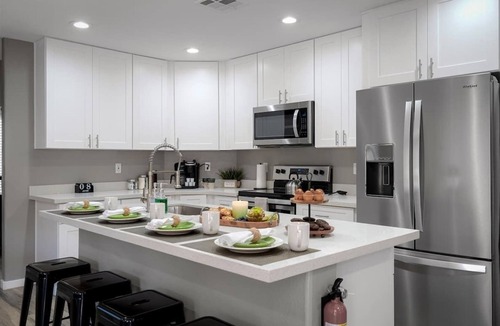East Mesa House | Luxury Mesa Escape wPool