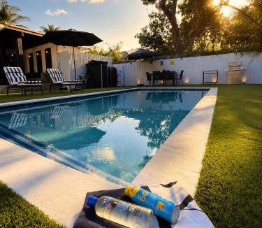 Allapattah House | Luxury Miami Pool House Private Backyard Oasis Near Wynwood and Miami International Airport