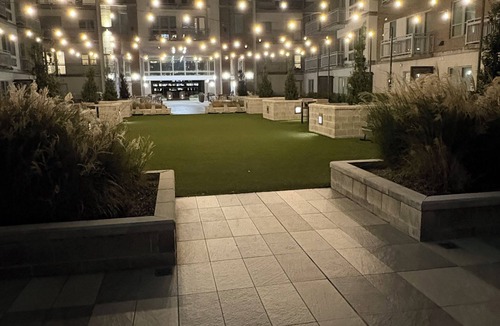 Midtown Apartment | Luxury Midtown Stay w/Stunning Skyline Views
